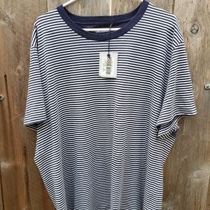 UNTUCKit Stripped T-Shirt 3XL Blue & White